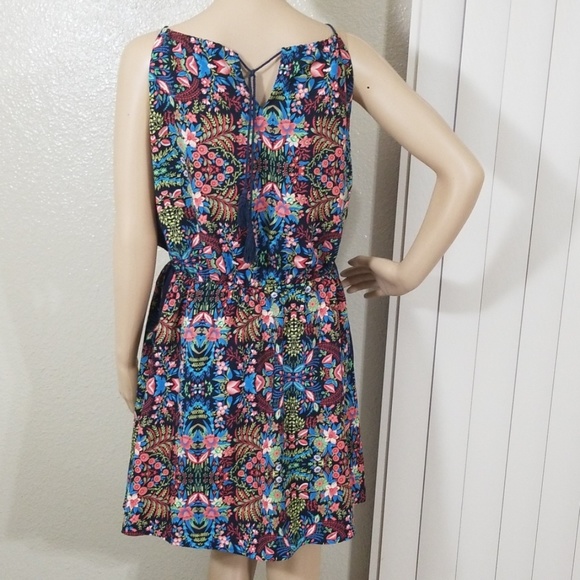 Pixley Woman's Dress - Picture 3 of 6